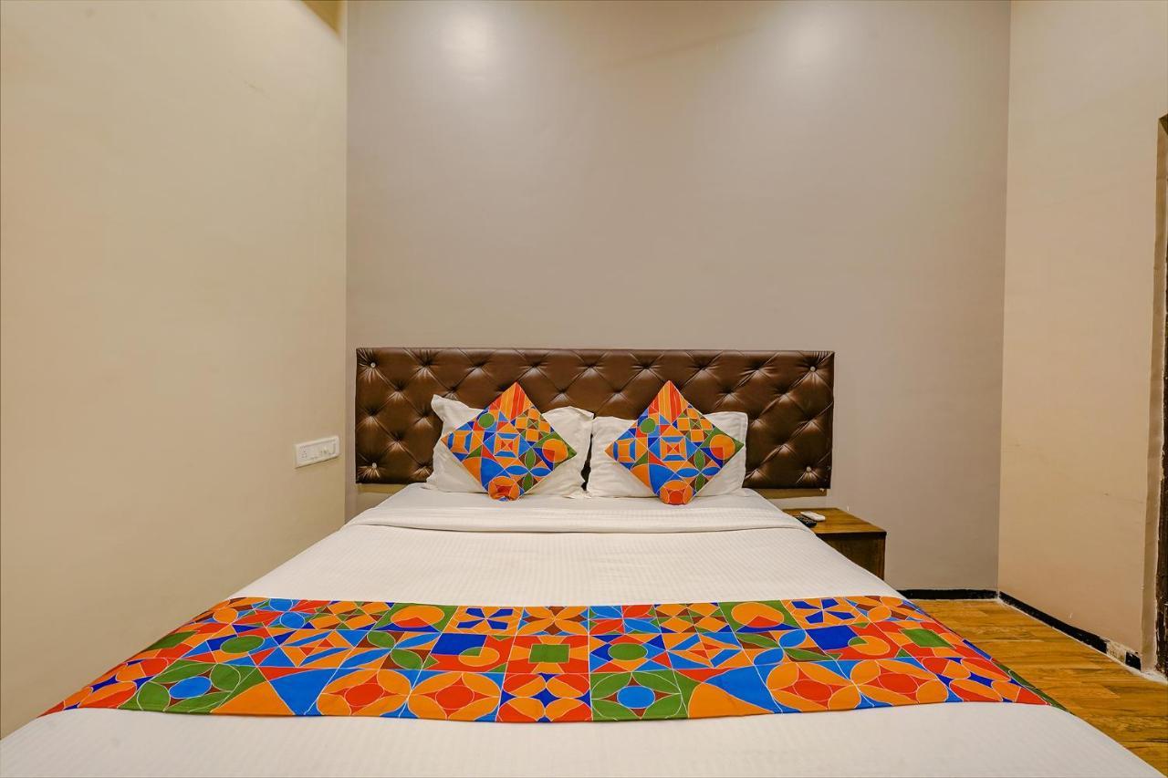 สปอต ออน 40727 โฮเต็ล สตาร์ เรซิเดนซี Hotel มุมไบ ภายนอก รูปภาพ