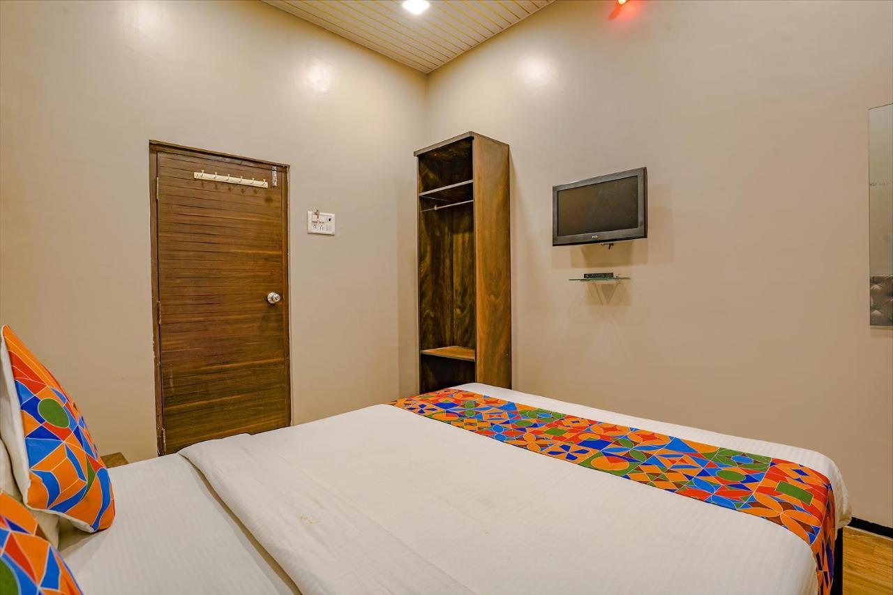 สปอต ออน 40727 โฮเต็ล สตาร์ เรซิเดนซี Hotel มุมไบ ภายนอก รูปภาพ